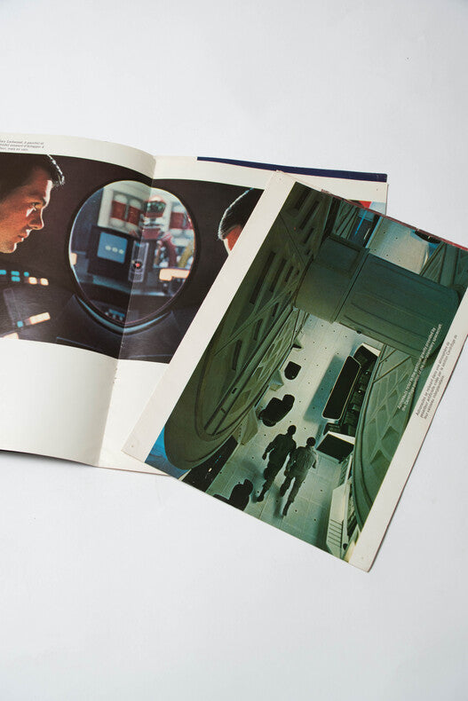 2001 A Space Odyssey — Dossier de presse américain original · Stanley Kubrick · Metro-Goldwyn-Mayer · New York, 1968
