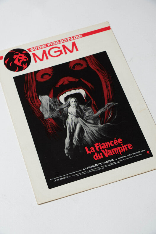 La Fiancée du Vampire — Guide publicitaire MGM original · Dan Curtis · Paris, c. 1970