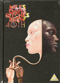 Bitches Brew - 40th Anniversary — Miles Davis · Coffret de luxe édition limitée · 3 CD + DVD · Neuf sous blister · Sony Music, 2015